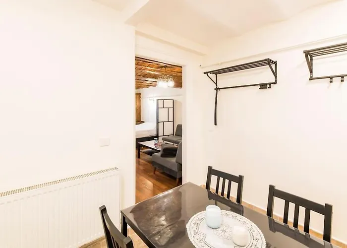 Beautiful 1 Bedroom Apt. W/ac 400 Meters Taksim Square Appartement