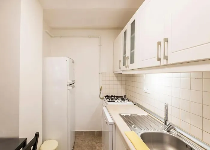 Beautiful 1 Bedroom Apt. W/ac 400 Meters Taksim Square Appartement